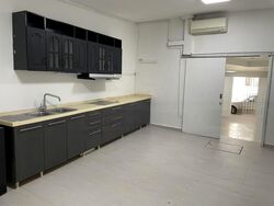 Niven Road (D9), Terrace #478590281